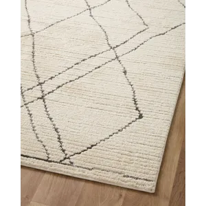 Loloi II Fabian 2\'-7\" X 10\'-0\" Rug