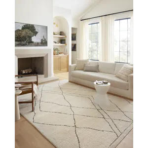 Loloi II Fabian 2\'-7\" X 10\'-0\" Rug