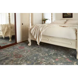 Giada Lagoon / Multi Rug (6' 3" X 9')