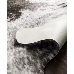Grand Canyon Ivory / Charcoal Rug (6' 2" X 8')