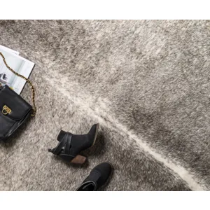 Grand Canyon Grey / Ivory Rug (5' X 6' 6")