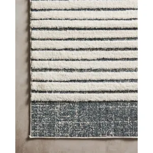 Hagen White / Ocean Rug (3' 7" X 5' 7")