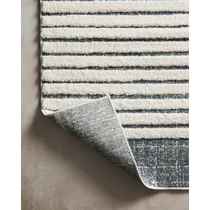 Hagen White / Ocean Rug (3' 7" X 5' 7")