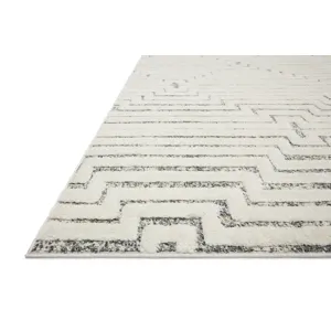Hagen White / Sky Rug (2' 7" X 10' 10")