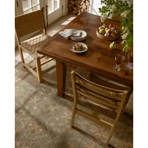 Heirloom 9\'-0\" X 12\'-0\" Rug