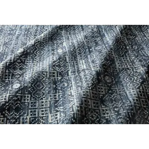 Idris 2\'-0\" X 3\'-0\" Rug
