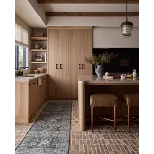 Loloi X Amber Lewis Josie 2\'-3\" X 3\'-9\" Rug