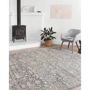 Lucia Grey / Mist Rug (2' 8" X 8')
