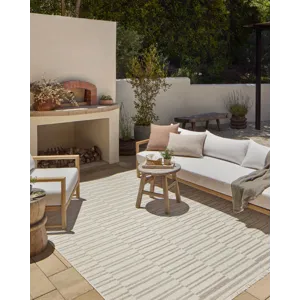 Loloi X Amber Lewis Malibu 2\'-3\" X 3\'-9\" Rug