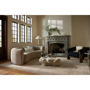 Marianne 7\'-9\" X 9\'-9\" Rug