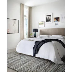 Naomi 7\'-9\" X 9\'-9\" Rug