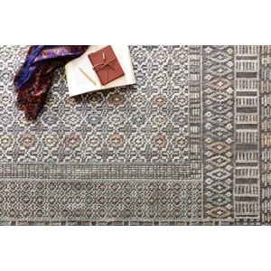 Nola 2\'-0\" X 3\'-0\" Rug