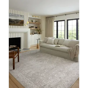 Loloi II Odette 6\'-7\" X 9\'-6\" Rug