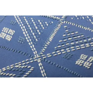 Pillows Blue / Ivory Pillow (18\" X 18\" Cover W/Poly)