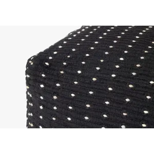 18\"w X 18\"d X 18\"h Pouf