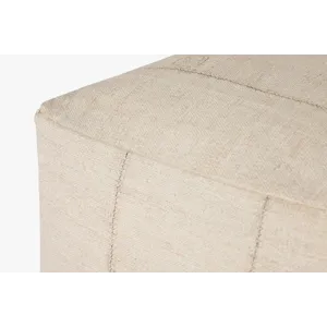 18\"w X 18\"d X 18\"h Pouf