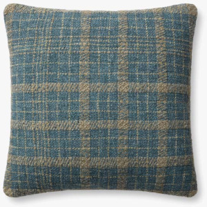 Chris Loves Julia X Loloi 18