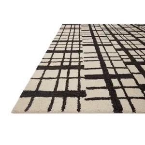 Polly Black / Ivory Rug (2' 0" X 5' 0")