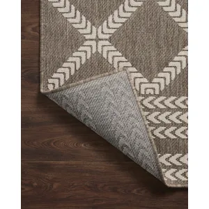 Rainier Natural / Ivory Rug (5' 3" X 7' 7")