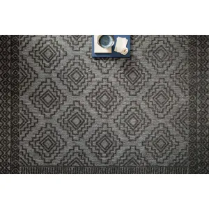Rainier Grey / Charcoal Rug (7' 10" X 10' 10")