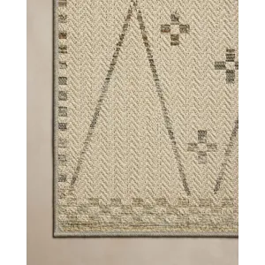 Loloi Saylor Ivory / Pebble 6\'-3\" x 9\'-2\" Indoor/Outdoor Rug
