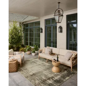 Loloi Saylor Smoke / Ivory 3\'-9\" x 5\'-9\" Indoor/Outdoor Rug