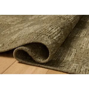 Leanne Ford x Loloi Sowerby Olive 5\'-6\" x 8\'-6\" Rug