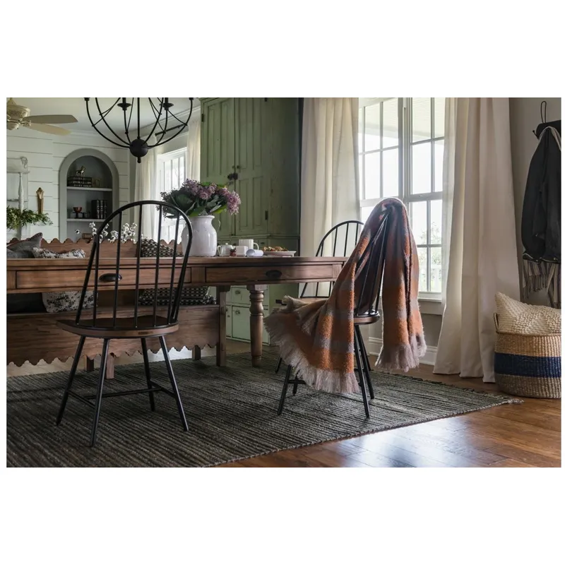 DK-01 STORM (2'3" x 3'9")