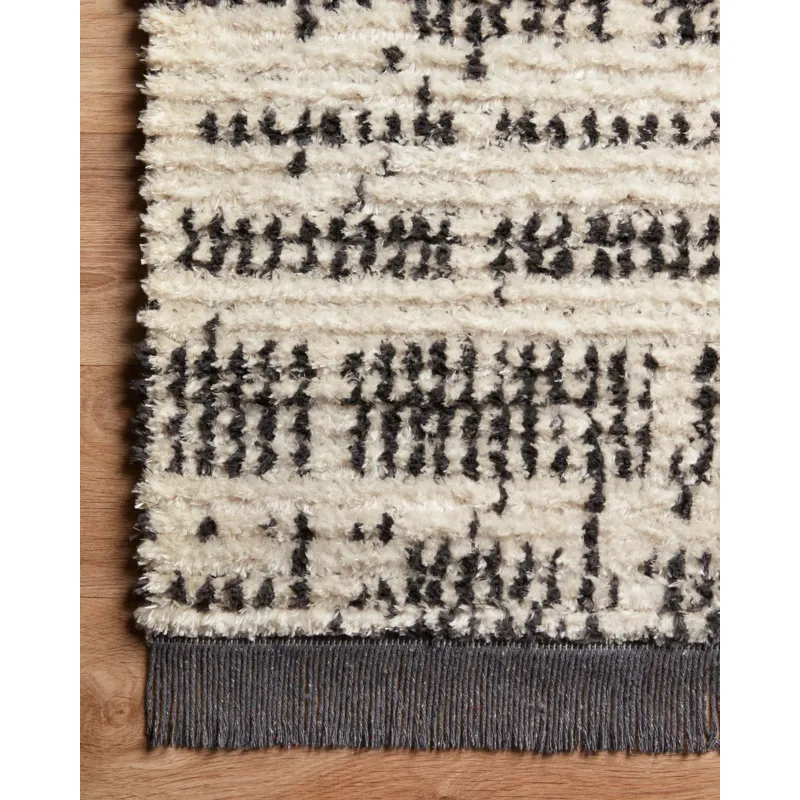 Alice Cream / Charcoal Rug (2' 7" X 8' 0")