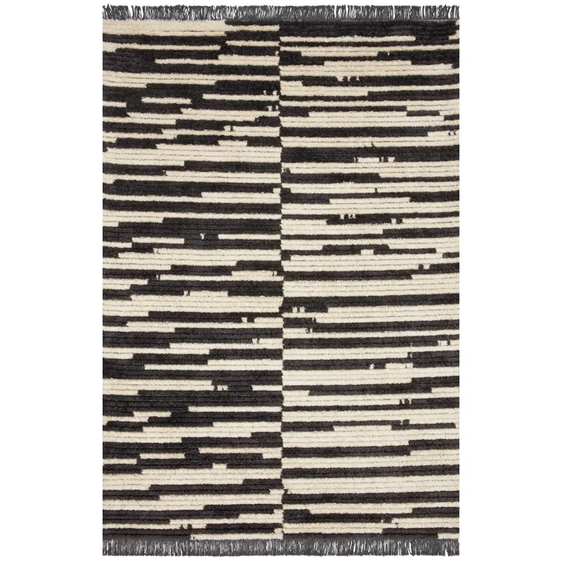 Alice Cream / Charcoal Rug (5' 2" X 7' 6")