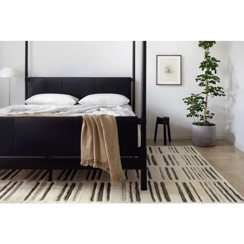 Bennett 2\'-6\" X 11\'-6\" Rug