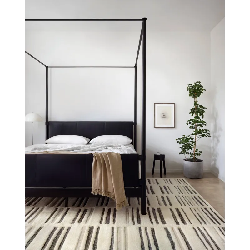Bennett 2\'-6\" X 11\'-6\" Rug