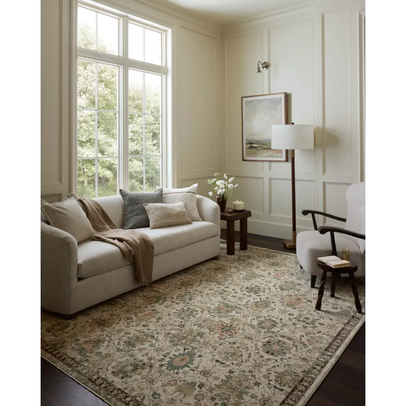 Loloi Briar Ivory / Multi 2\'-6\" x 4\'-0\" Rug