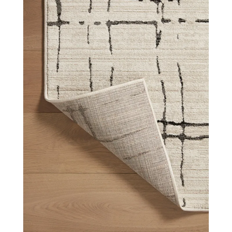 Loloi II Darby 2\'-7\" X 4\' Rug