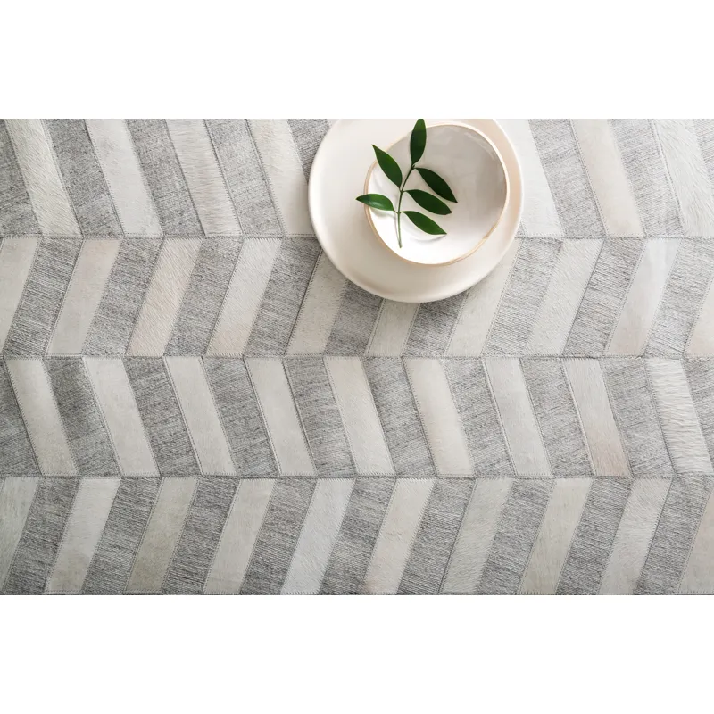 Dorado Grey / Ivory Rug (7' 9" X 9' 9")