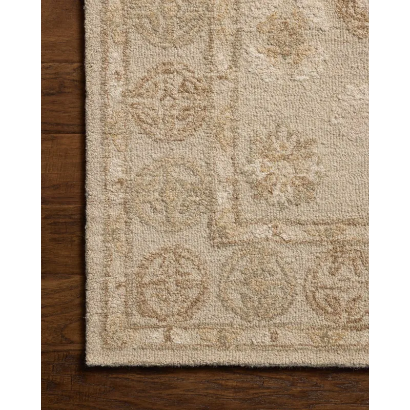 Chris Loves Julia x Loloi Dorothea Dove / Natural 2\'-3\" x 3\'-9\" Rug