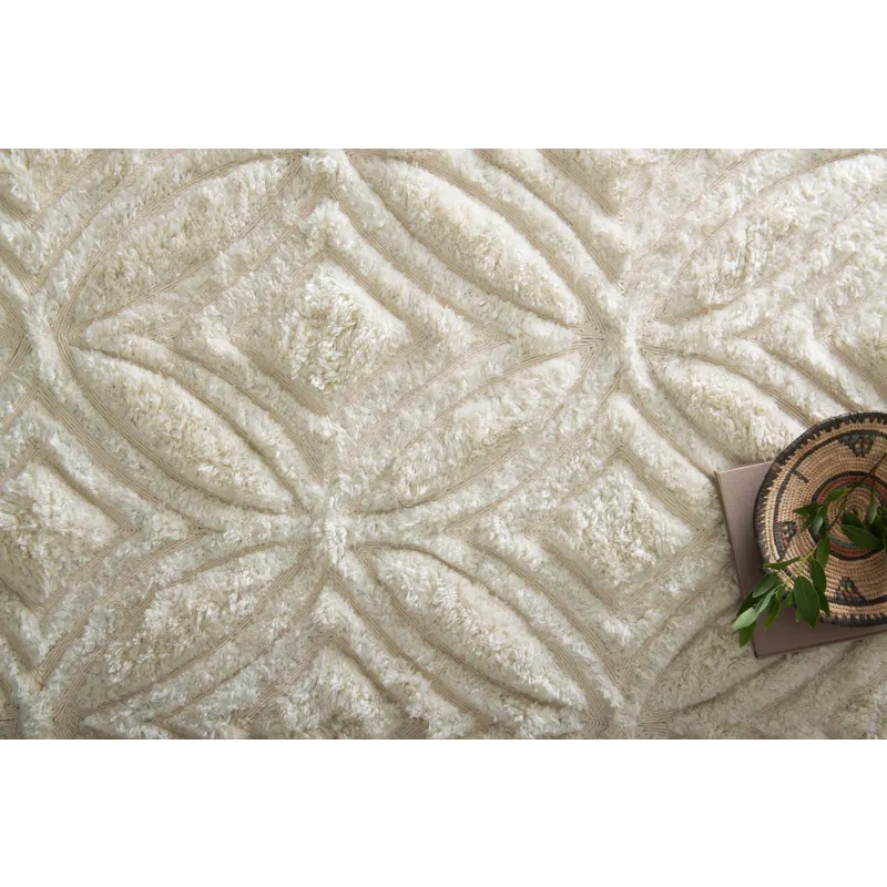 Echo 2\'-3\" X 3\'-9\" Rug