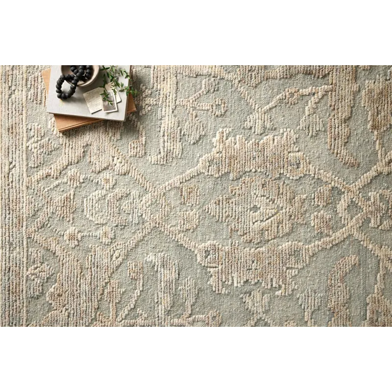 Emilia 2\'-6\" X 13\'-6\" Rug