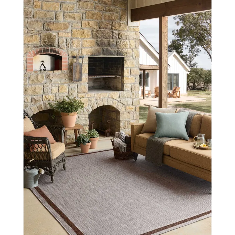 Loloi II Easton 2\'-3\" X 3\'-9\" Rug