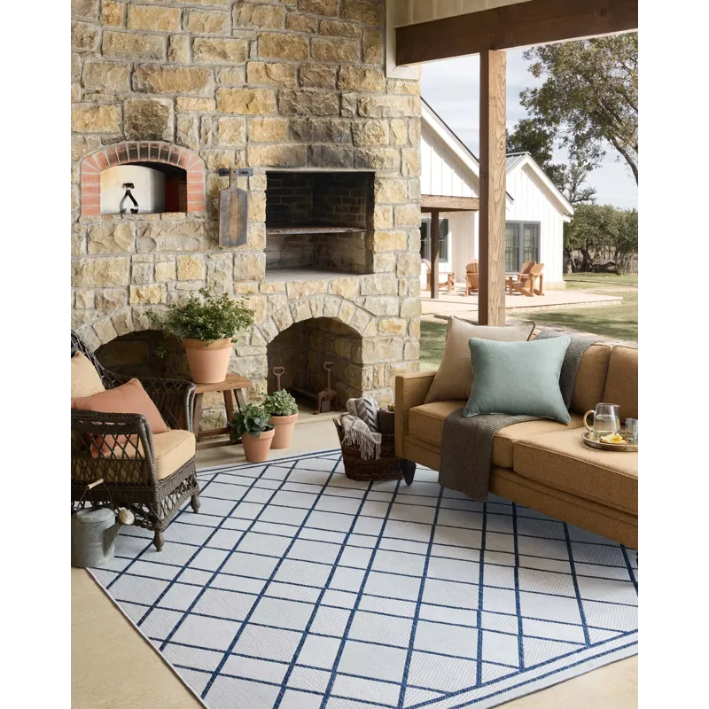 Loloi II Easton 4\'-0\" X 6\'-0\" Rug