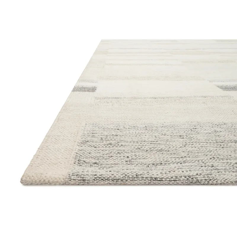 Evelina Ivory / Beige Rug (9' 3" X 13')