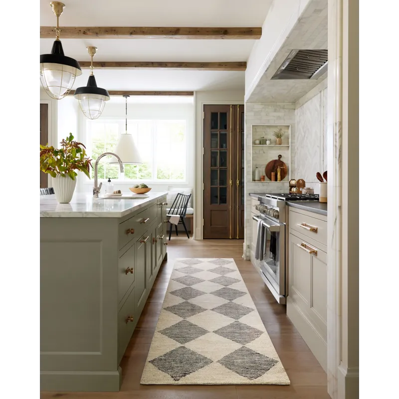 Loloi X Chris Loves Julia Francis 2\'-3\" X 3\'-9\" Rug