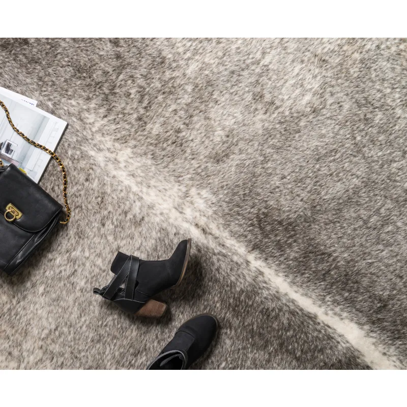 Grand Canyon Grey / Ivory Rug (5' X 6' 6")