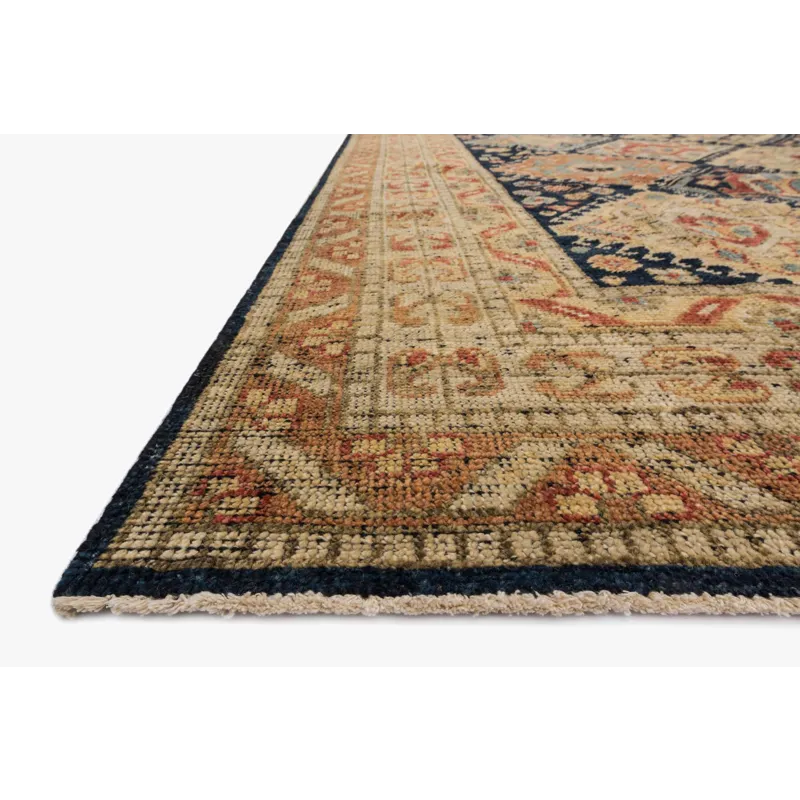 Heirloom 2\'-9\" X 8\'-0\" Rug