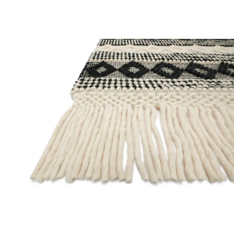 Holloway Ivory / Black Rug (9' 3" X 13')
