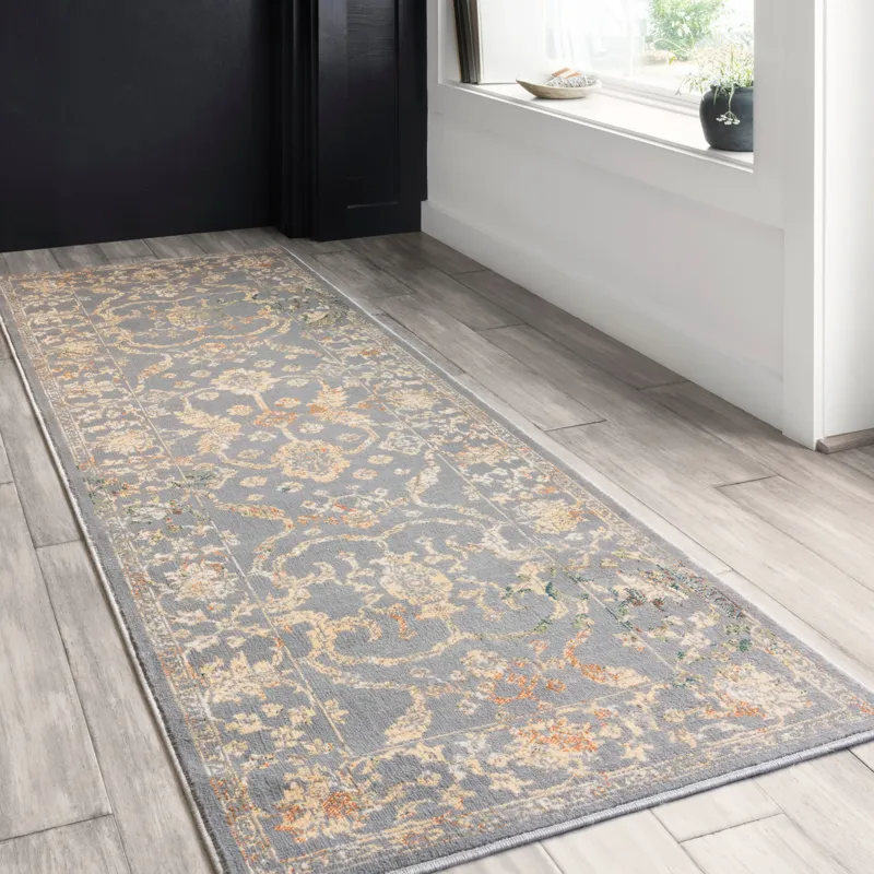 Isadora Silver / Silver Rug (2' 0" X 3' 0")
