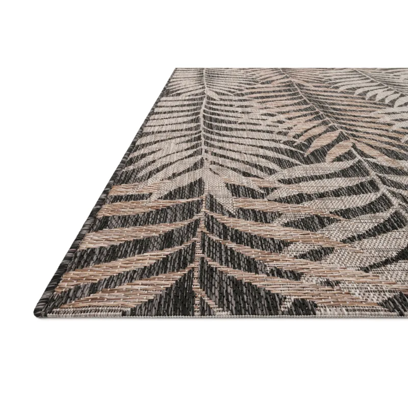Isle Natural / Black Rug (9' 2" X 12' 1")