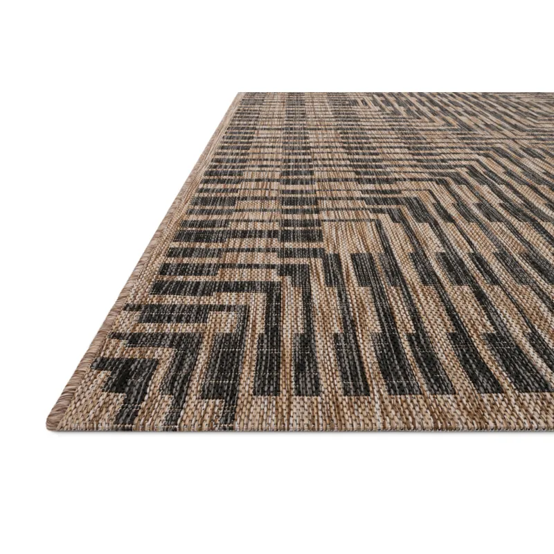 Isle Brown / Black Rug (9' 2" X 12' 1")