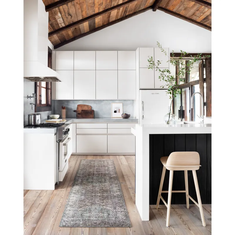 Layla Taupe / Stone Rug (2' 0" X 5' 0")