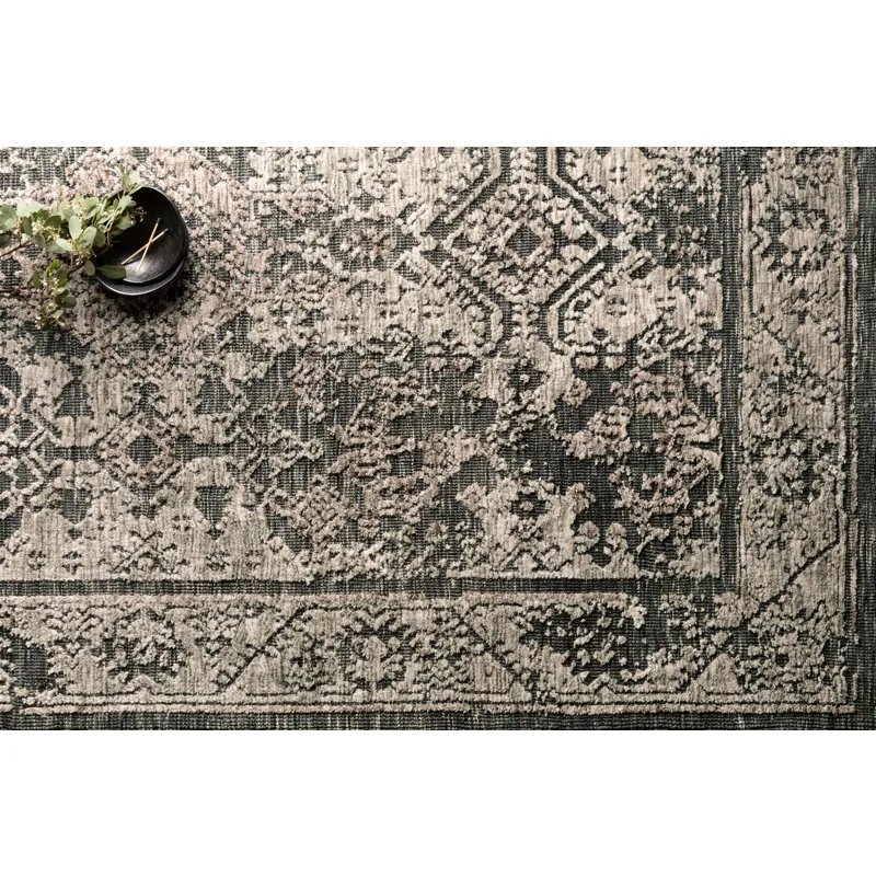 Lindsay Charcoal / Beige Rug (9' 3" X 13')